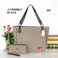 sacs gucci sophistication italienne zipper canvas  brown